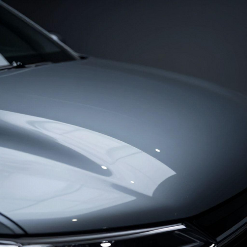 Enceramento Técnico Automotivo para Proteção Duradoura e Valorização da Pintura do Veículo